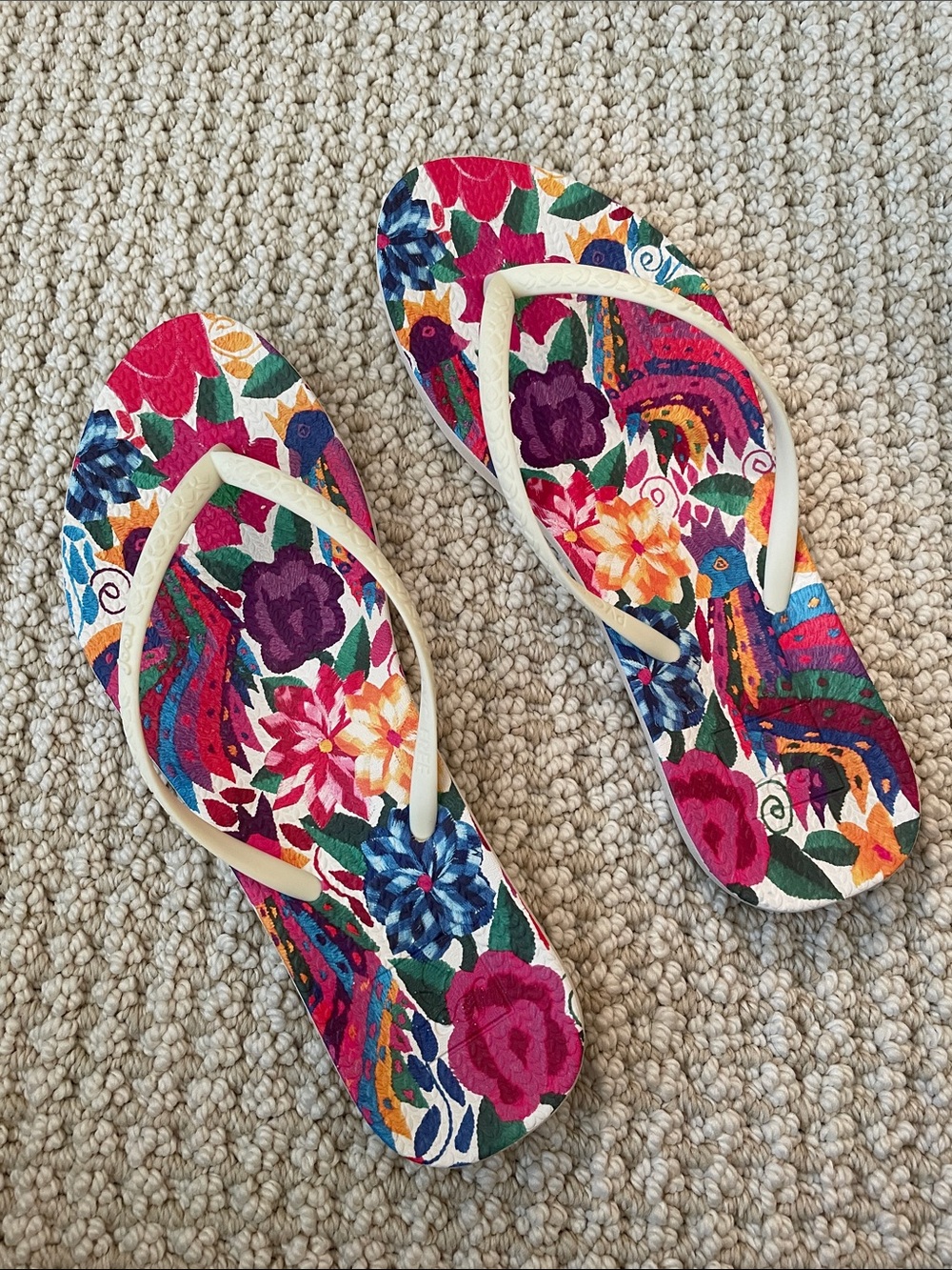 Reef Women's Multicolor Floral Flip Flop Sandals - Pink, Blue, Green Size 6